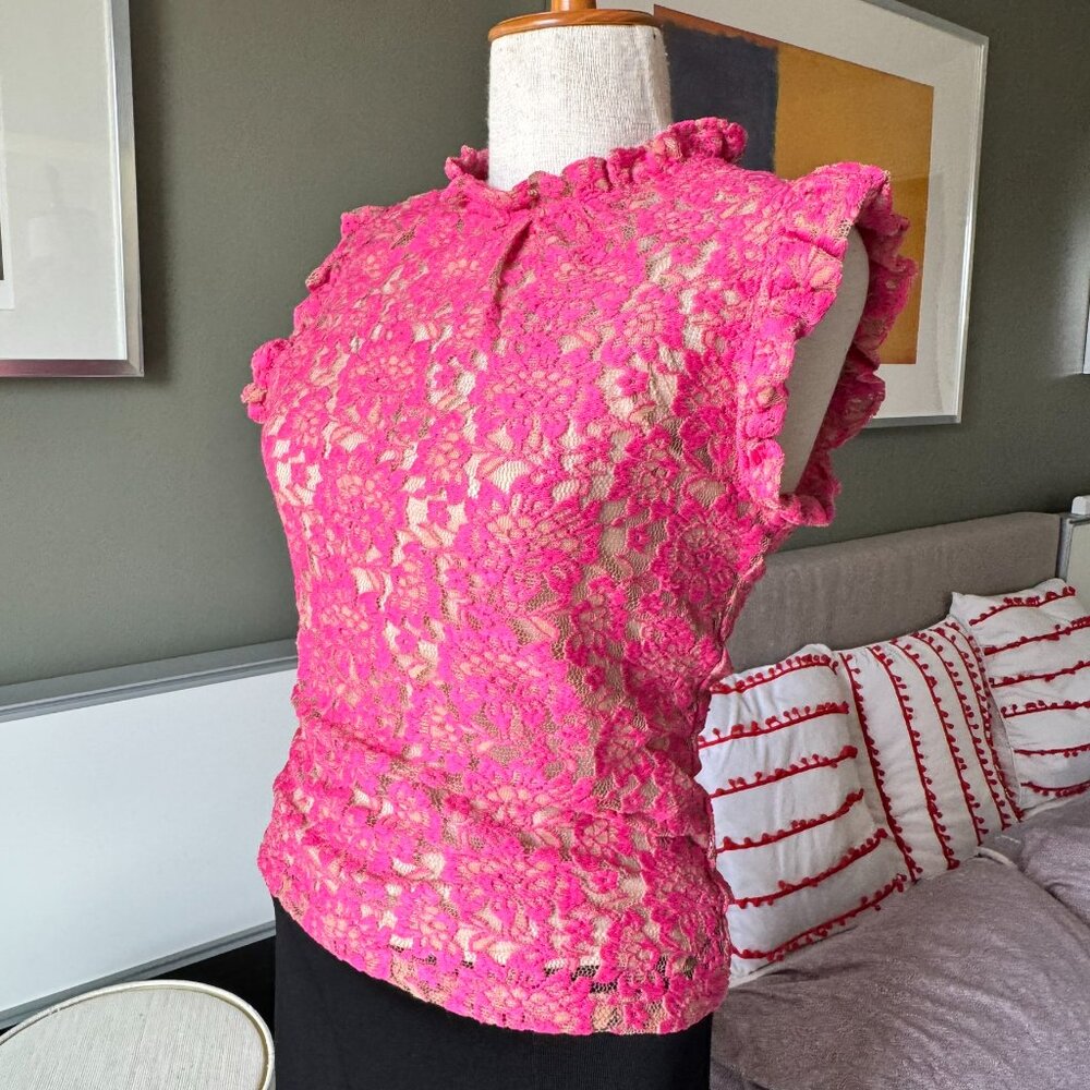 - Dolan Fuchsia Lace Overlay Sleeveless Top Ruffle Sleeve Trim Summer XS - U2118